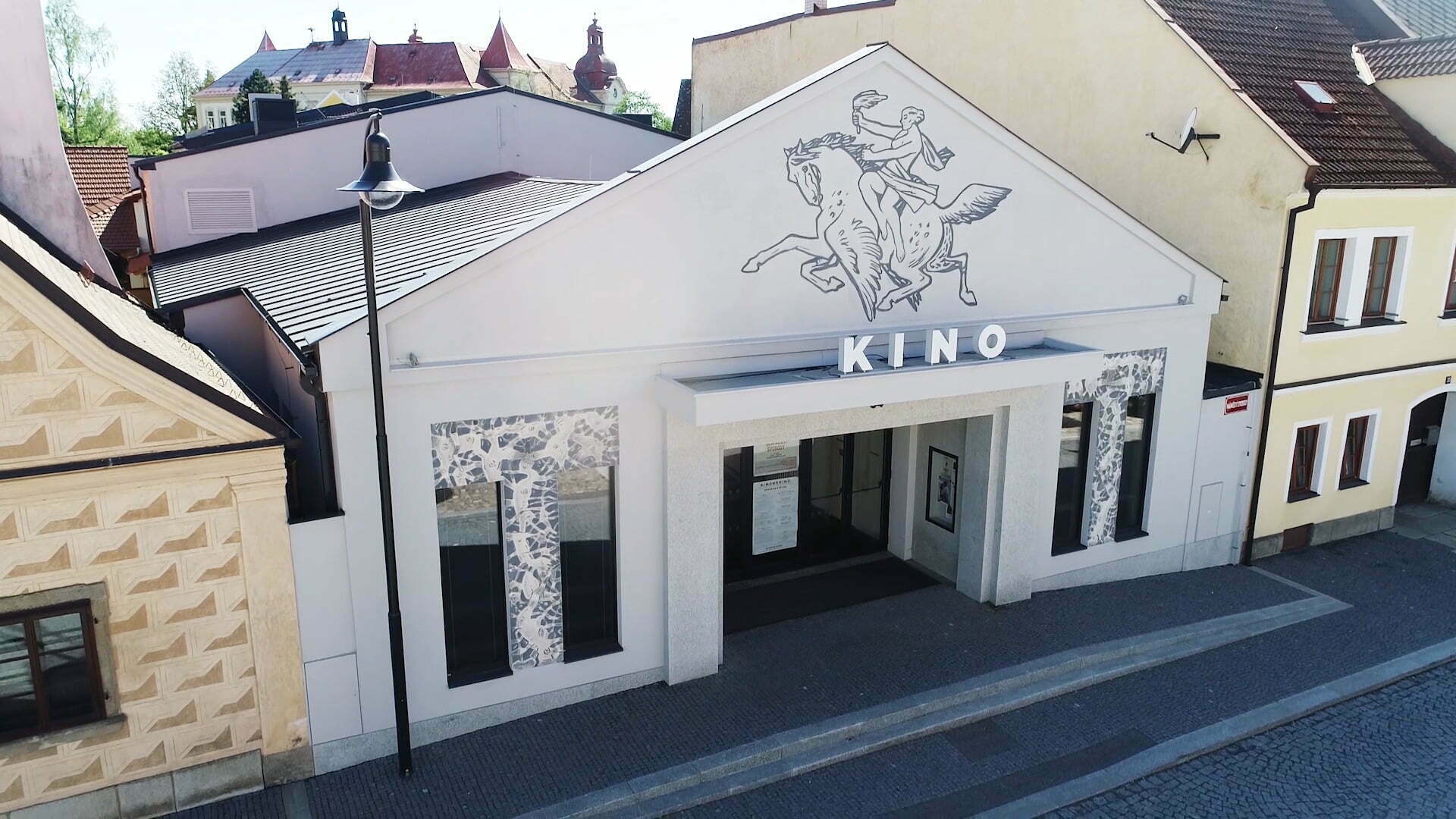 KINONEKINO – přestavba objektu kina na vícefunkční zařízení Planá