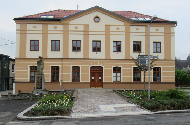 Rekonstrukce radnice Mirošov