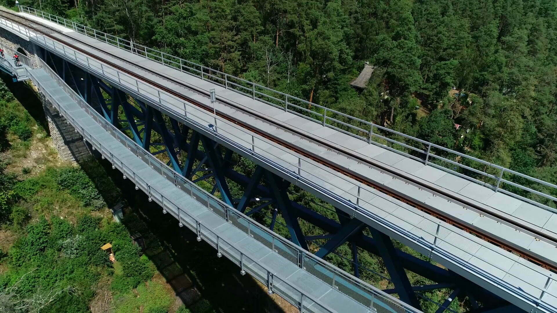 Rekonstrukce mostu na trati Pňovany-Bezdružice Pňovany