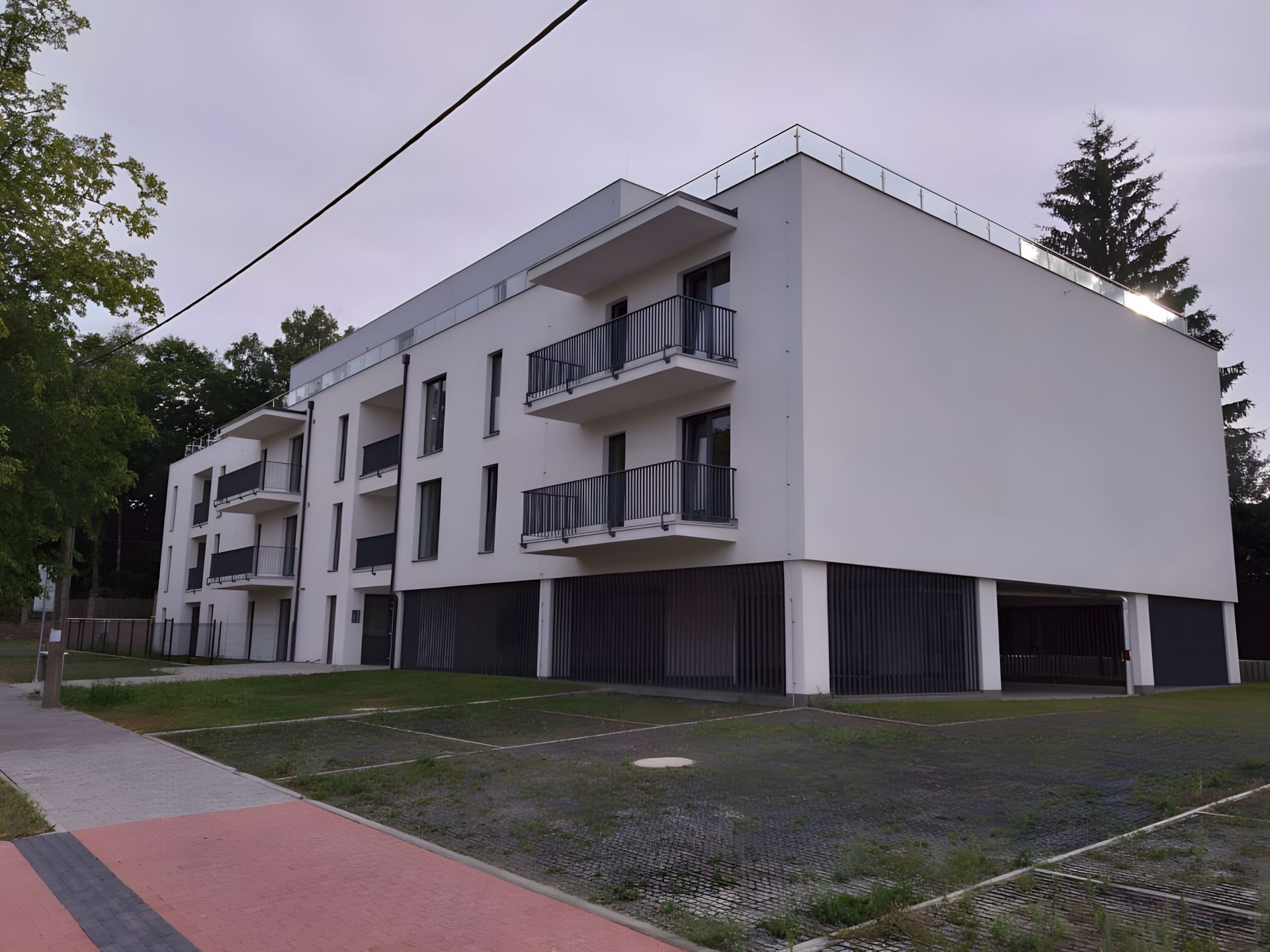 Bytový dům Školní – Revoluční, Třemošná